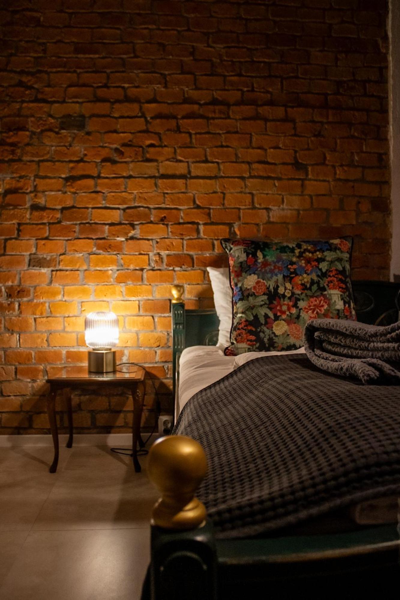 Uroczysko Olesnica Bed & Breakfast Chodzież Екстериор снимка