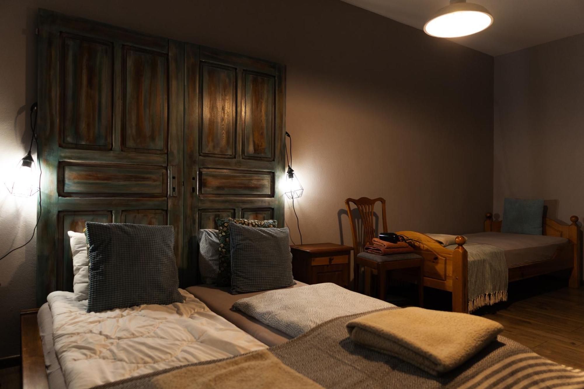 Uroczysko Olesnica Bed & Breakfast Chodzież Стая снимка